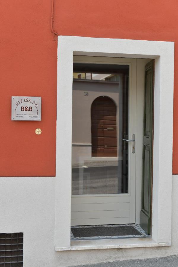 Civico 43 Bed & Breakfast Carpenedolo Екстериор снимка